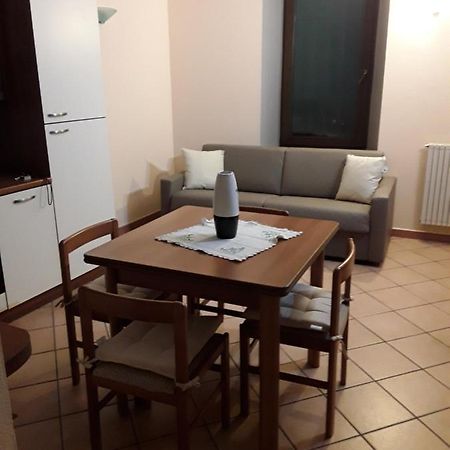 אאוסטה Casa Vacanze Martina & Diana מראה חיצוני תמונה